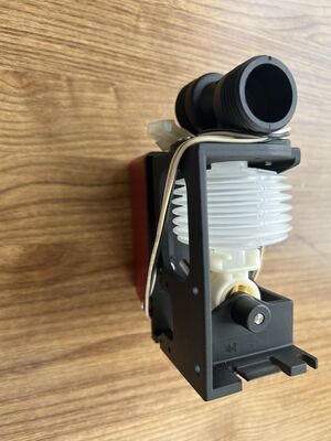Minilab NORITSU FUJI BRÜLLEN REPLENISHER-PUMPE IWAKI KBR-3XAU1M fournisseur