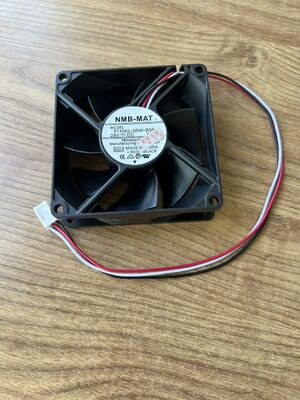 3110KL‐05W‐B59 3-Draht Gleichstromkühlventilator 80×80×25mm 24V 0,15A Ersatzteil für den Konica Digital Minilab Fotoprozessor fournisseur