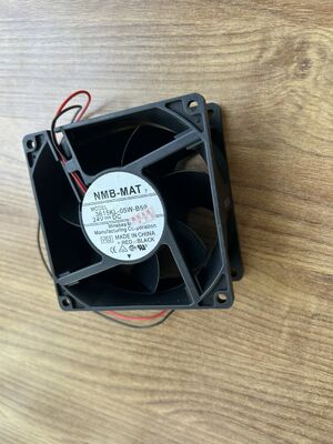 3615KL-05W-B59 NMB 3-Draht-Lüfter 92x92x38mm DC24V 0.24A Ersatzteil für Konica Digital Minilab Fotolabor-Prozessor-Maschine fournisseur