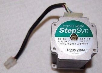FUJI-GRENZE 350 370 MINILAB 118C913533 118C913533B SANYO DENKI SCHRITTMOTOR 103H7126 0757 fournisseur