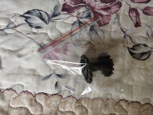 Schwarze Fuji-Grenze-Minilab-Ersatzteile kein 375003102 Gang-Plastik fournisseur
