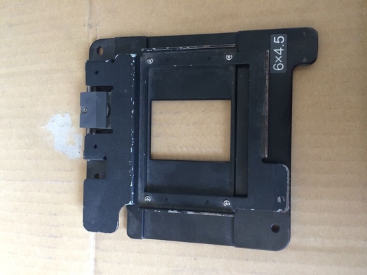 Fuji-Grenze 6x4.5 6x6 und Fördermaschinen-und 120 des MF-Diffusions-Kasten-135F MFC10AY Caribration Maske 6x7 6x8 6x9 für SP3000 Film S fournisseur
