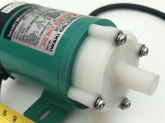 Ersatzteil Fuji-Grenze-Minilab Iwaki-Magnetpumpe MD-10K NL27 100 Volt Wechselstrom PU715 fournisseur
